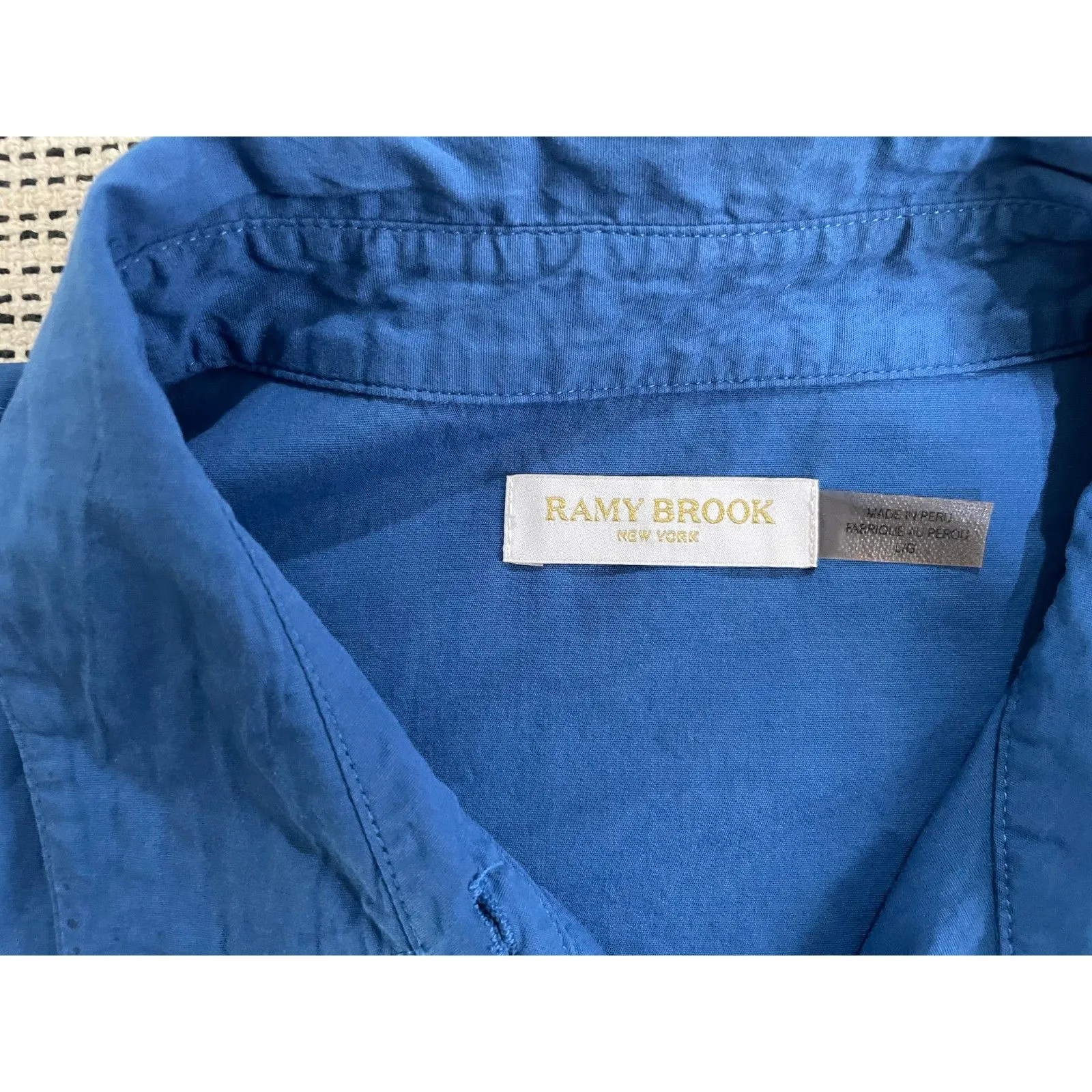 Ramy Brook Women's Large Poplin Blue Long Sleeve Collard Button Down Shirt - Image 4