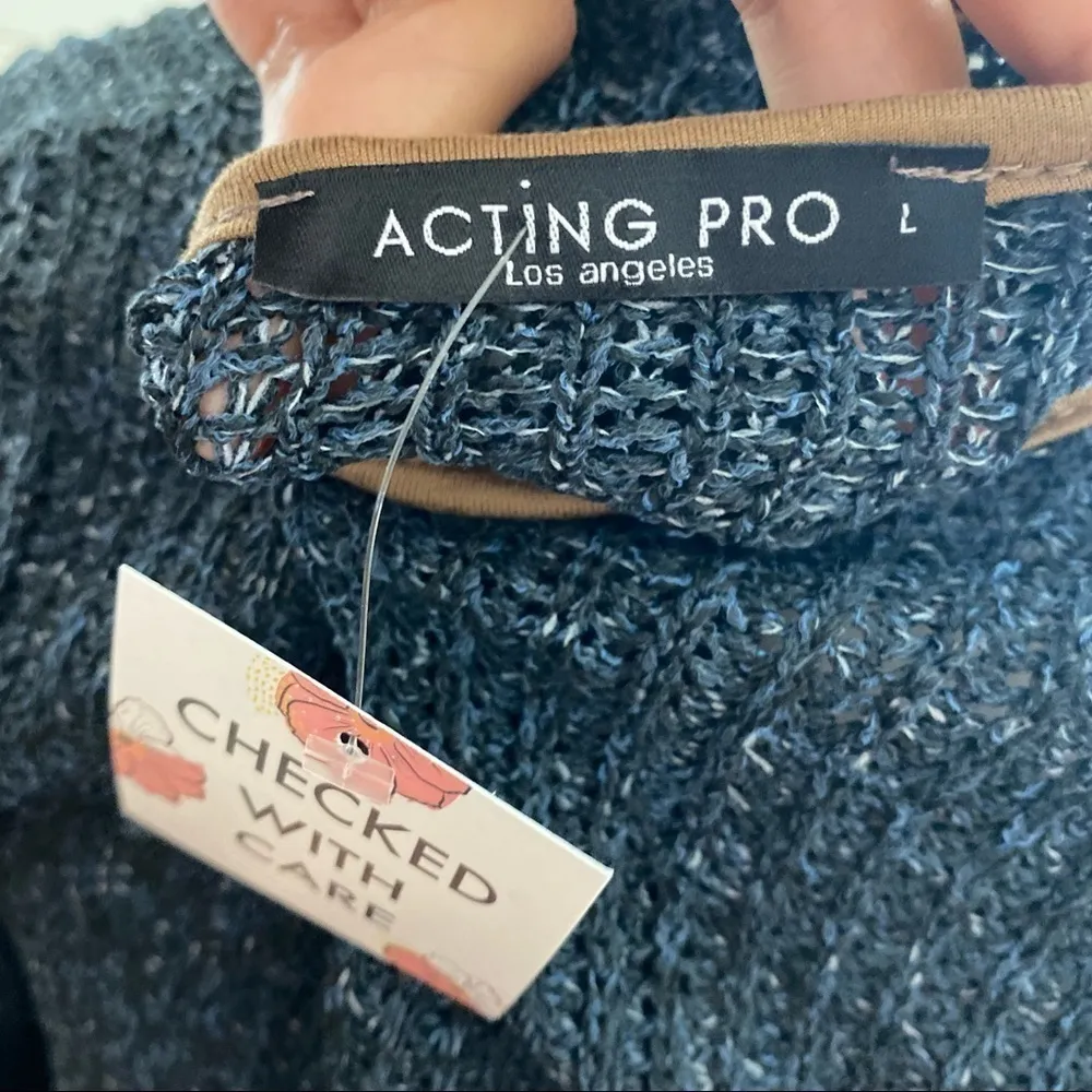 Tribal pocket tunic Sweater Size Large NEW - Image 8