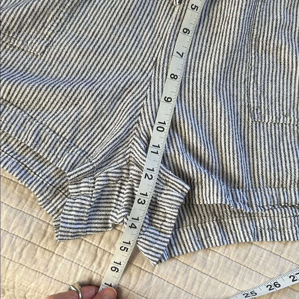 J.Crew linen white striped pull on comfy classic lounge beach shorts L - Image 8