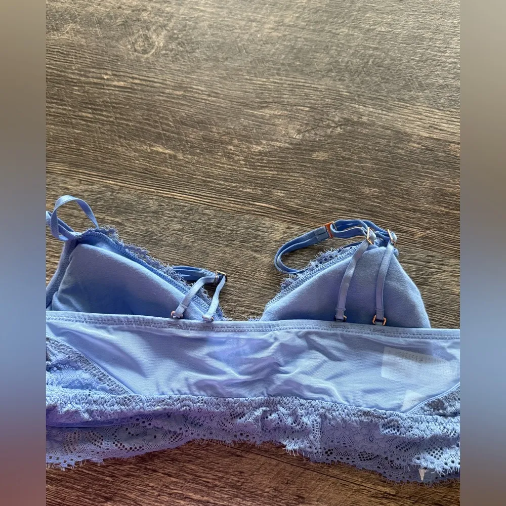 NWT Aerie Seaside Lace Padded Triangle Bralette Blue Medium bra - Image 2