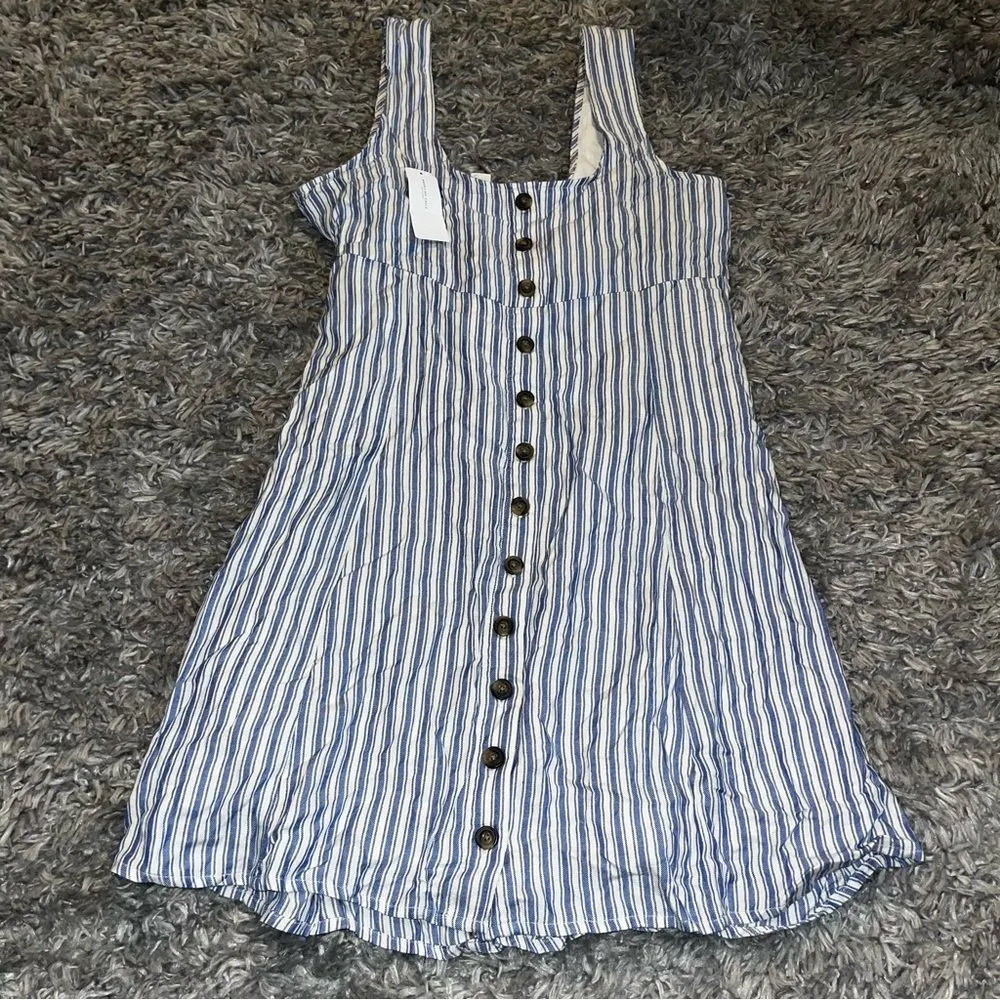 American Eagle Outfitters Women's Blue and White Dress size small - Image 3