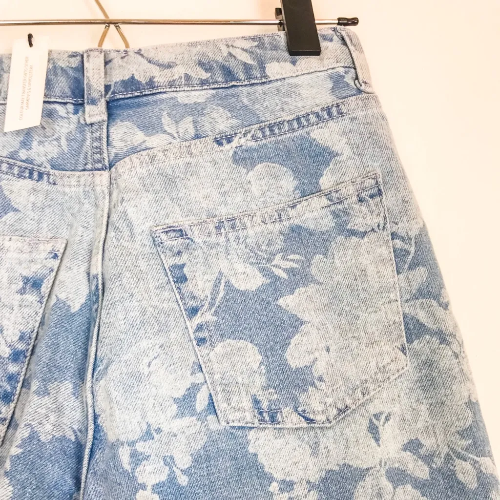 Topshop Moto Floral Denim Mom Shorts Size 4 NWT - Image 4