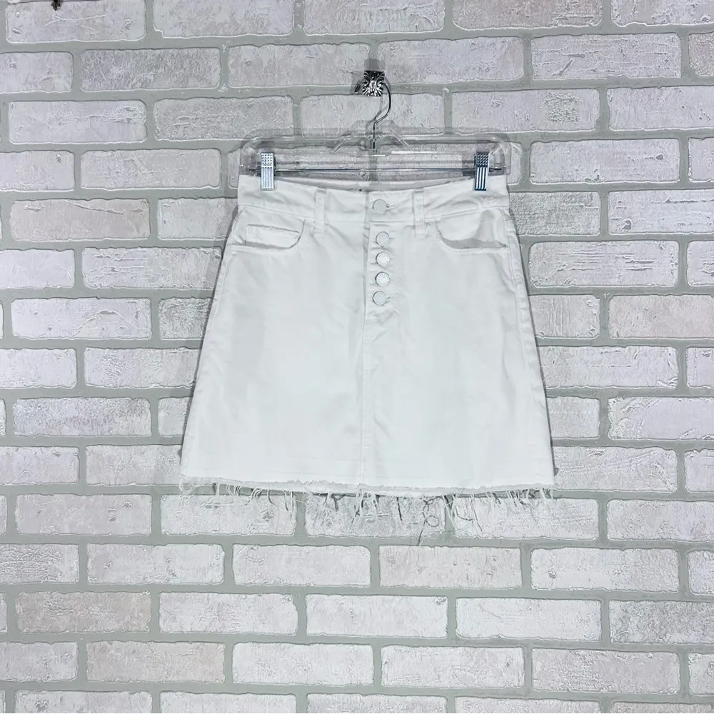PAIGE Aideen Raw Hem Denim Skirt in Crisp White Size 26 - Image 5