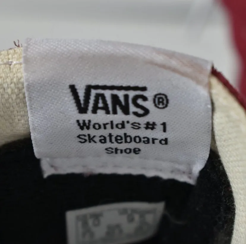 Sk8-Hi Red Skate Shoes - Image 7