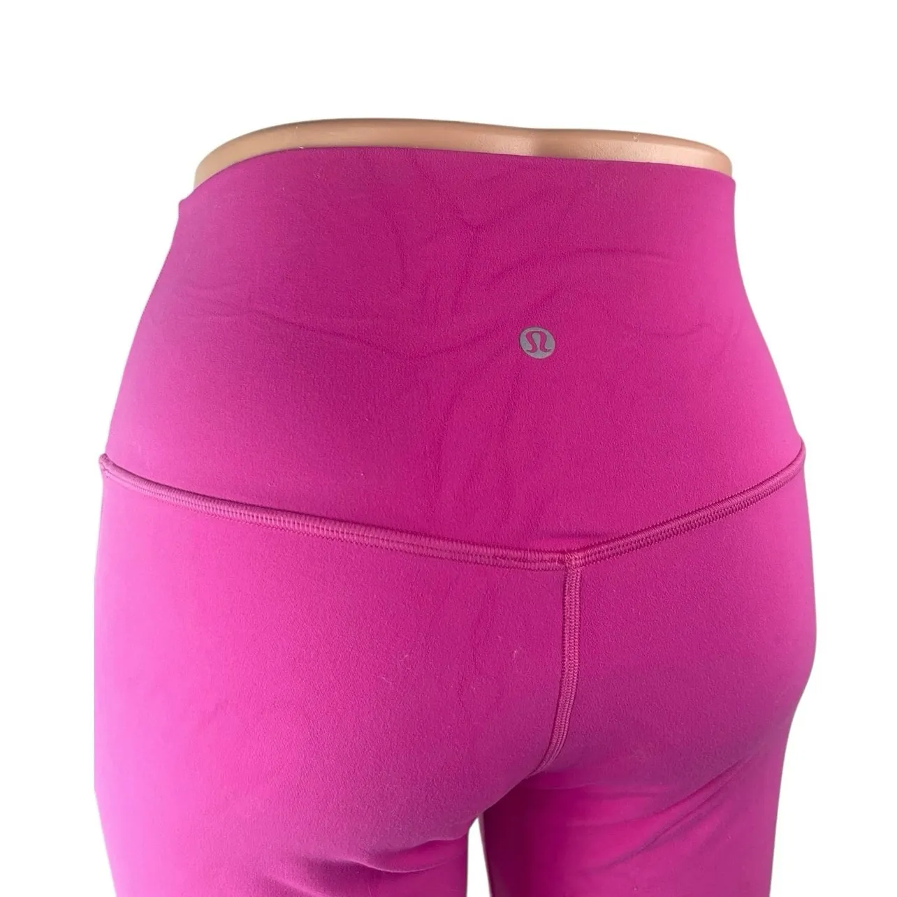 Lululemon Align Purple Vivid Plum High Rise Yoga Workout Athletic Biker Shorts 6 - Image 4