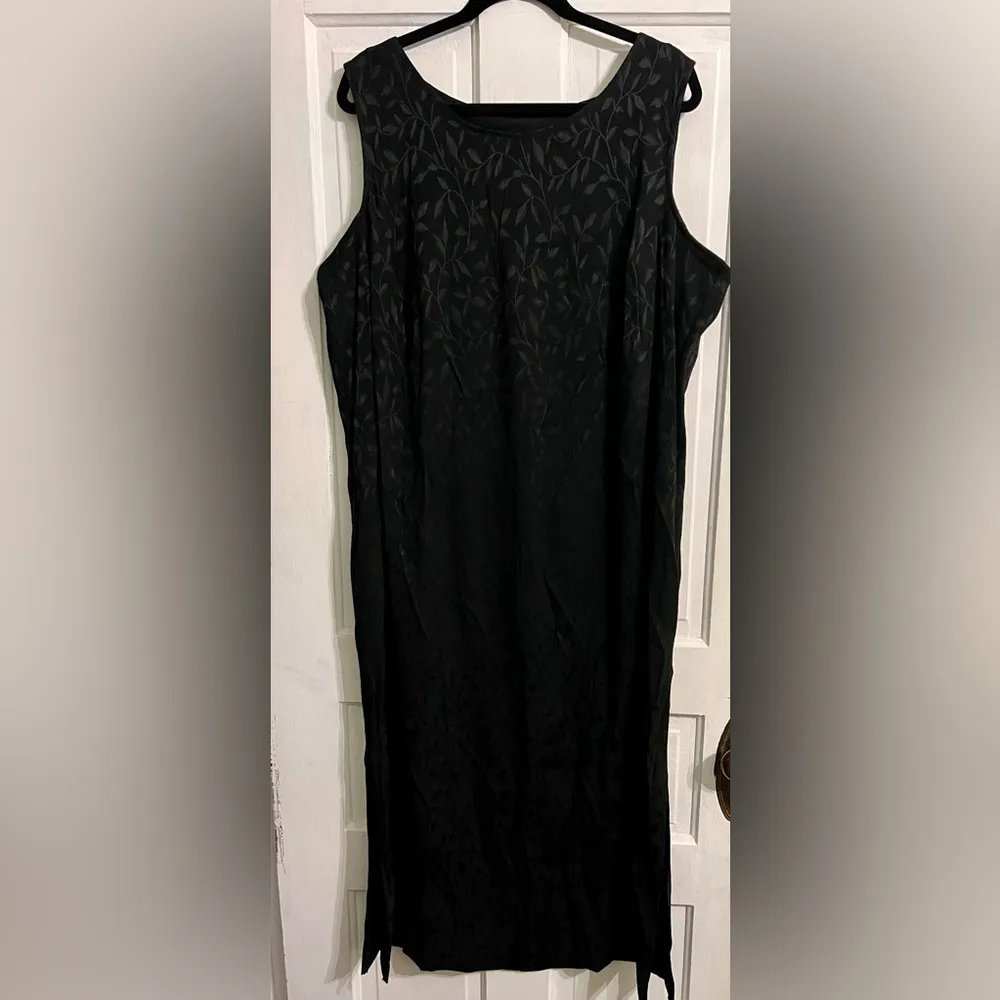 NWT COURTENAY Women’s 2 piece set Size 22W - Image 4