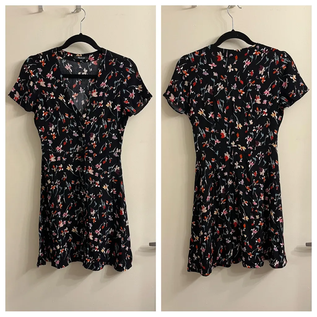 Madewell V-Neck Button-Front Mini Dress in Drifting Flowers Size 00 Style #AL275 - Image 4