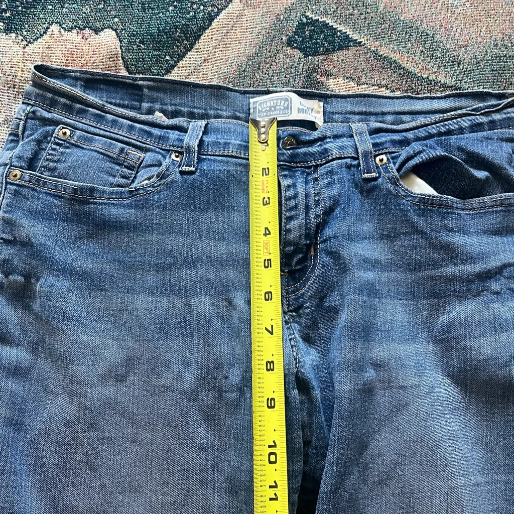 Signature Levi’s Curvy Bootcut Jeans Sz 14 S/C Medium Wash Stretch Denim Flare - Image 12