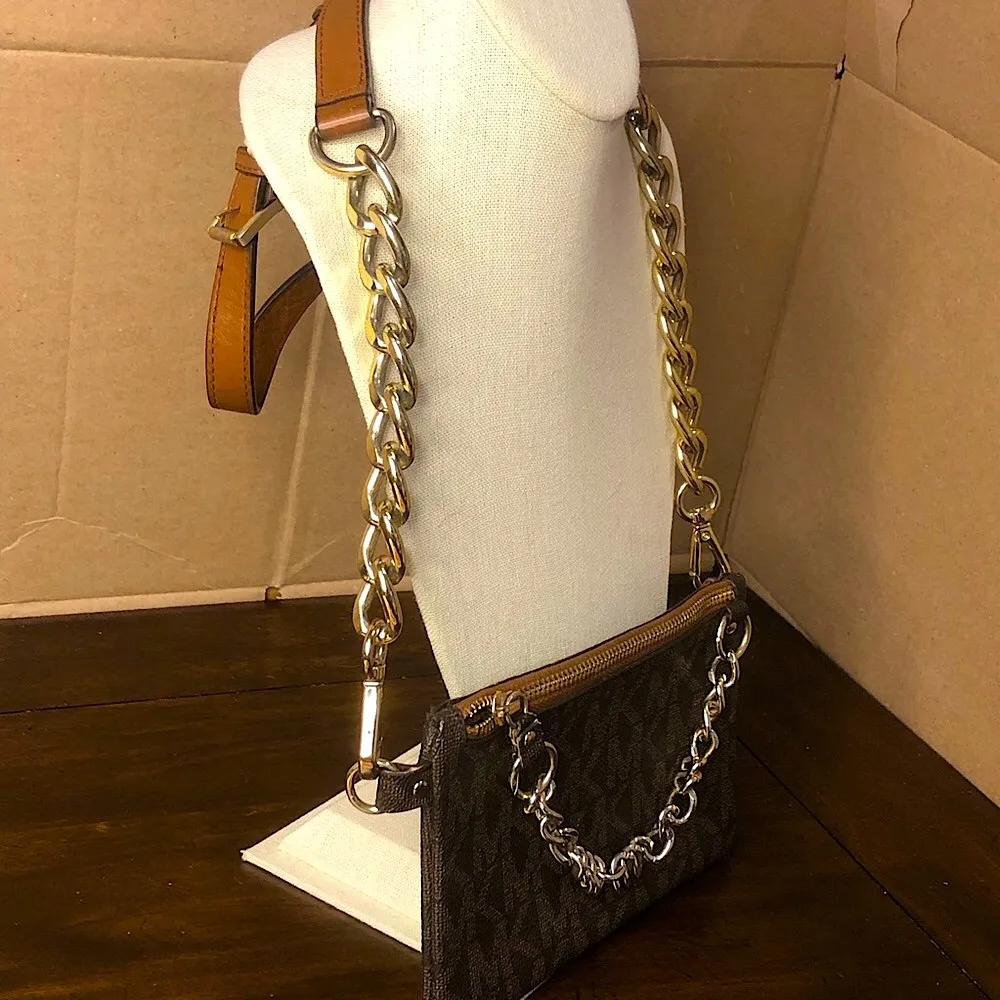 MICHAEL KORS Crossbody Detachable Pouch With Two Tone Metal Hardware Acorn Brown - Image 9