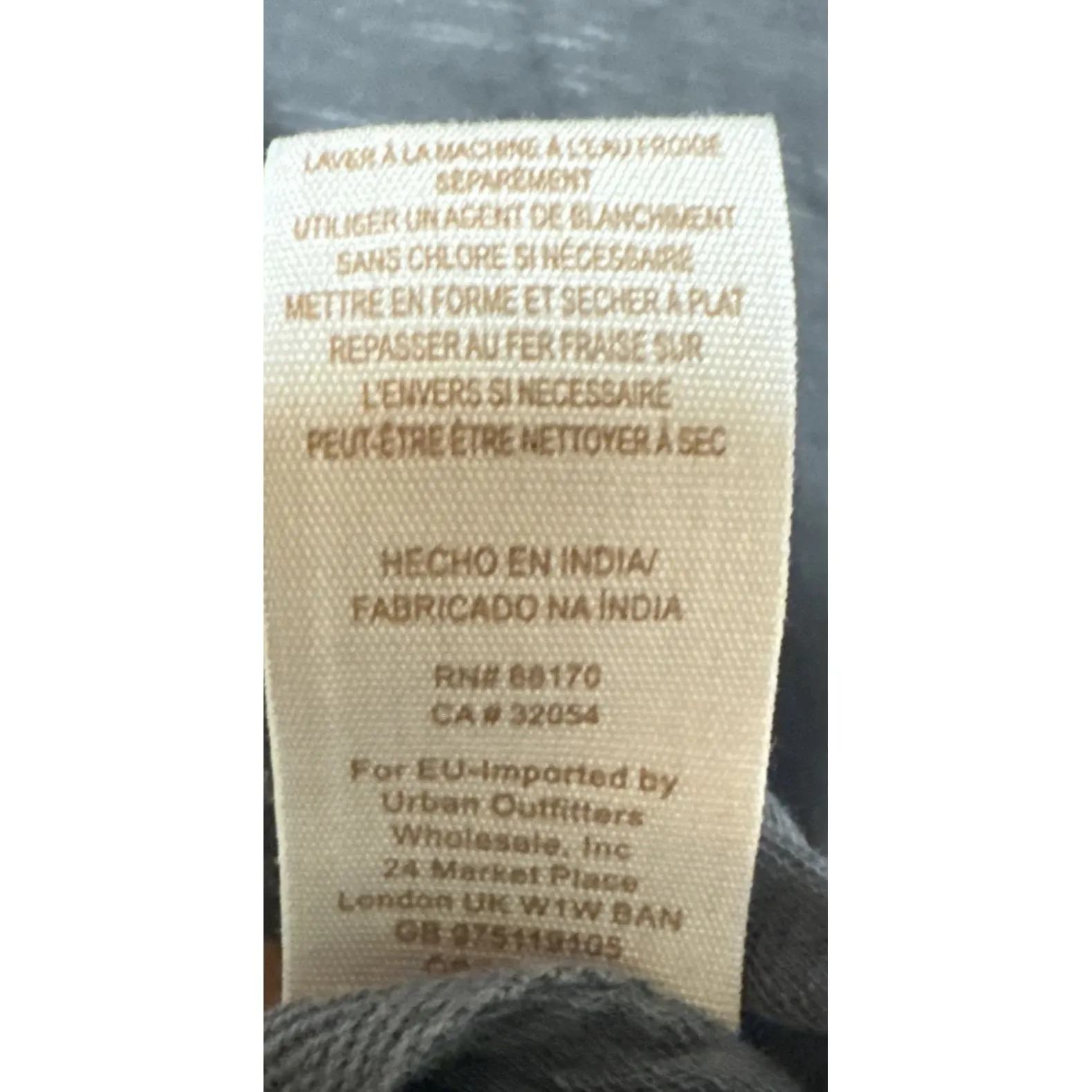 FREE PEOPLE MOVEMENT graphic muscle tank in gray size M  Womens Boho Rocker - Image 11