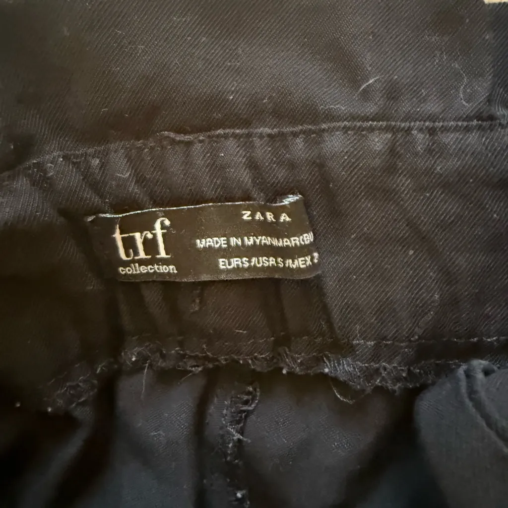 Zara Black Cropped Women's Pants - Image 4