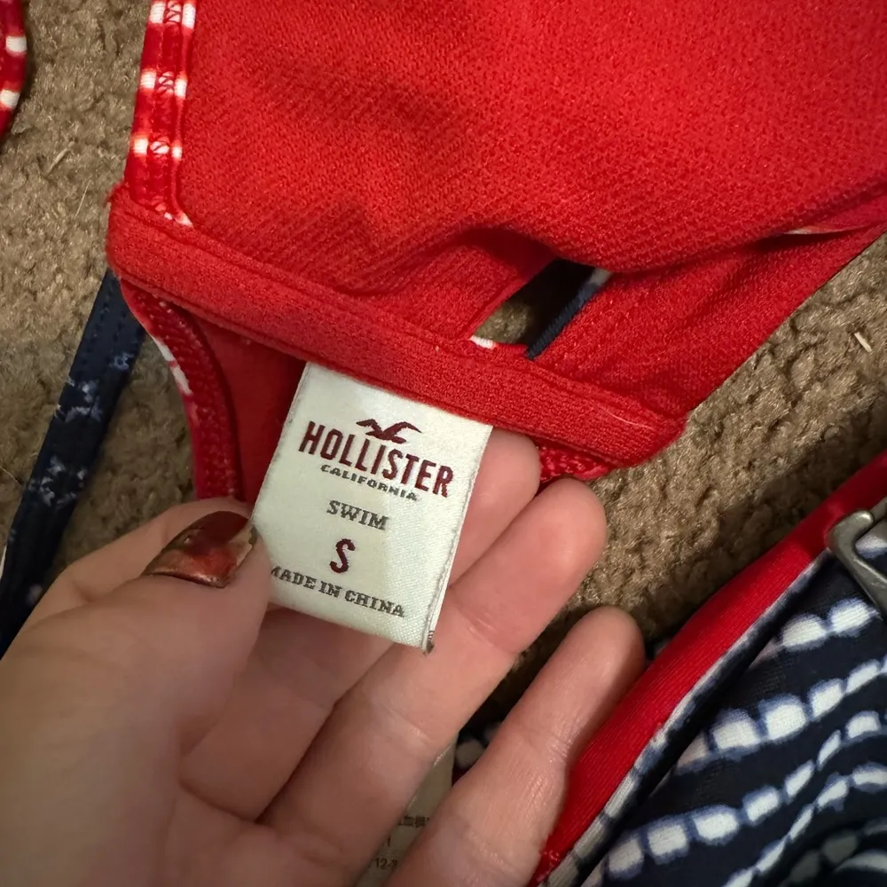 Hollister red white and blue swimsuit - Image 2