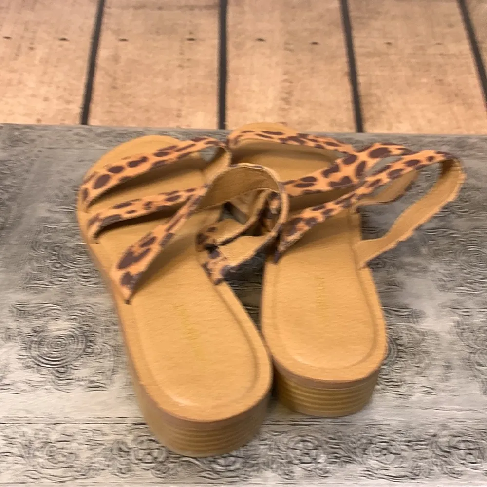 Lane Bryant Leopard Print Strappy Sandals Size 11 - Image 3