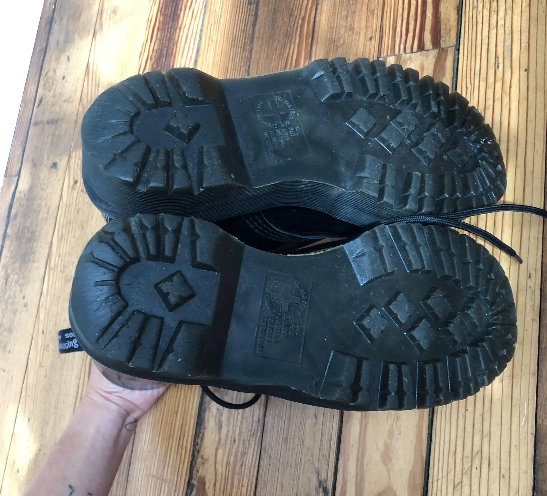 Dr. Martens  Aggy Boots - Image 4