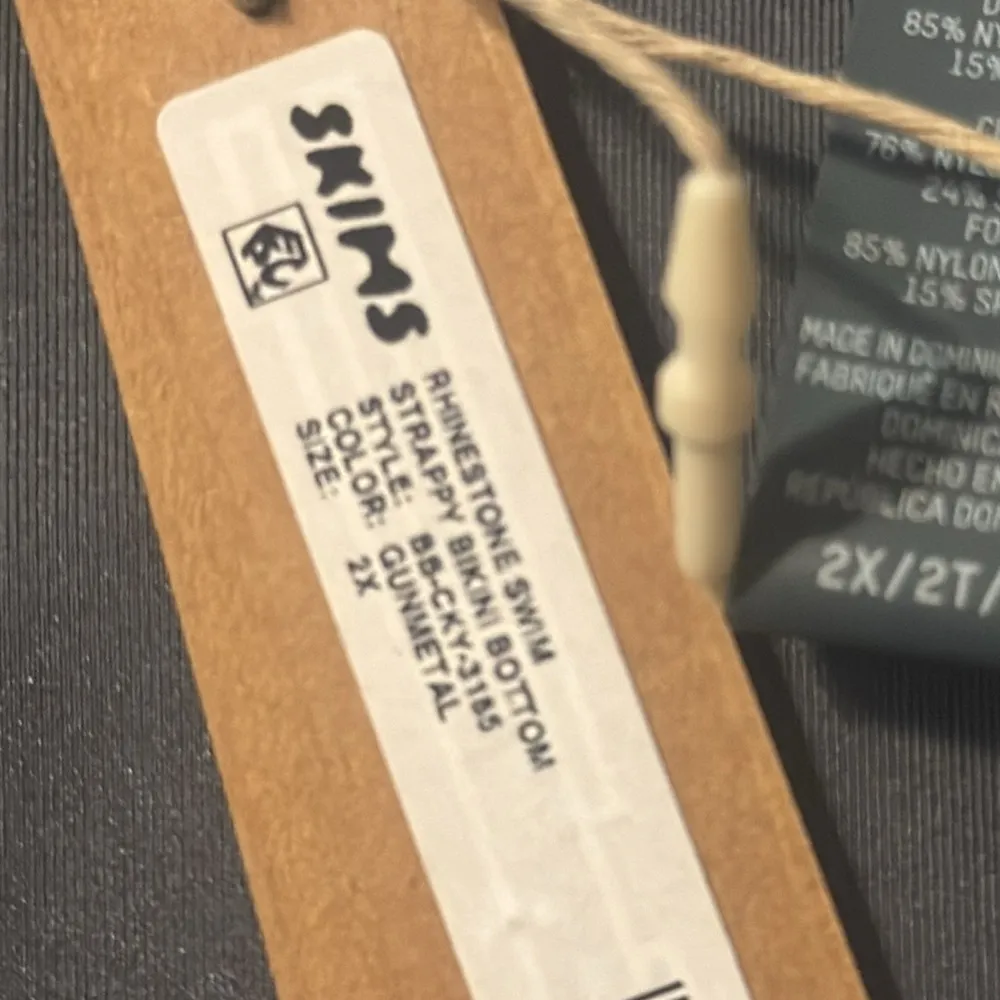 Skims rhinestone swim strappy bikini bottom in gunmetal size 2X - Image 6