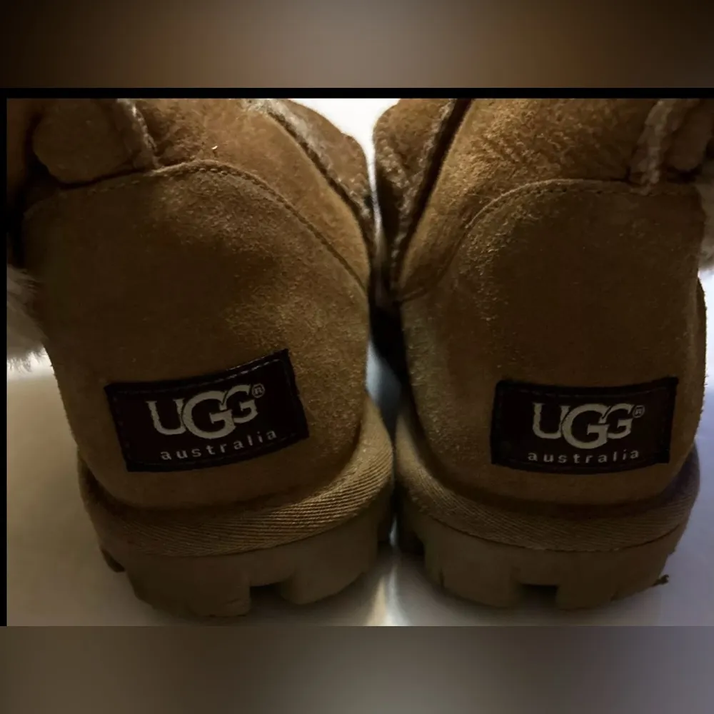 UGG Australia Brown #5845 Tall Sheepskin Slip On Boots Women's
6M - Image 3