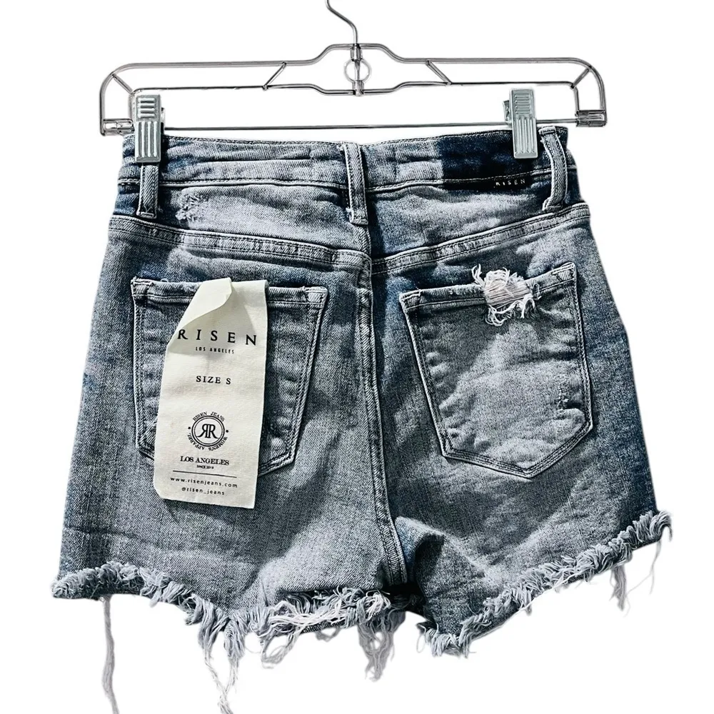 Risen NWT Denim Cut Off Jean Shorts Size Small Medium Wash Summer Casual Cotton Blue - Image 4