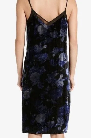 | Boho V-Neck Floral Velvet Slip Dress - Image 3