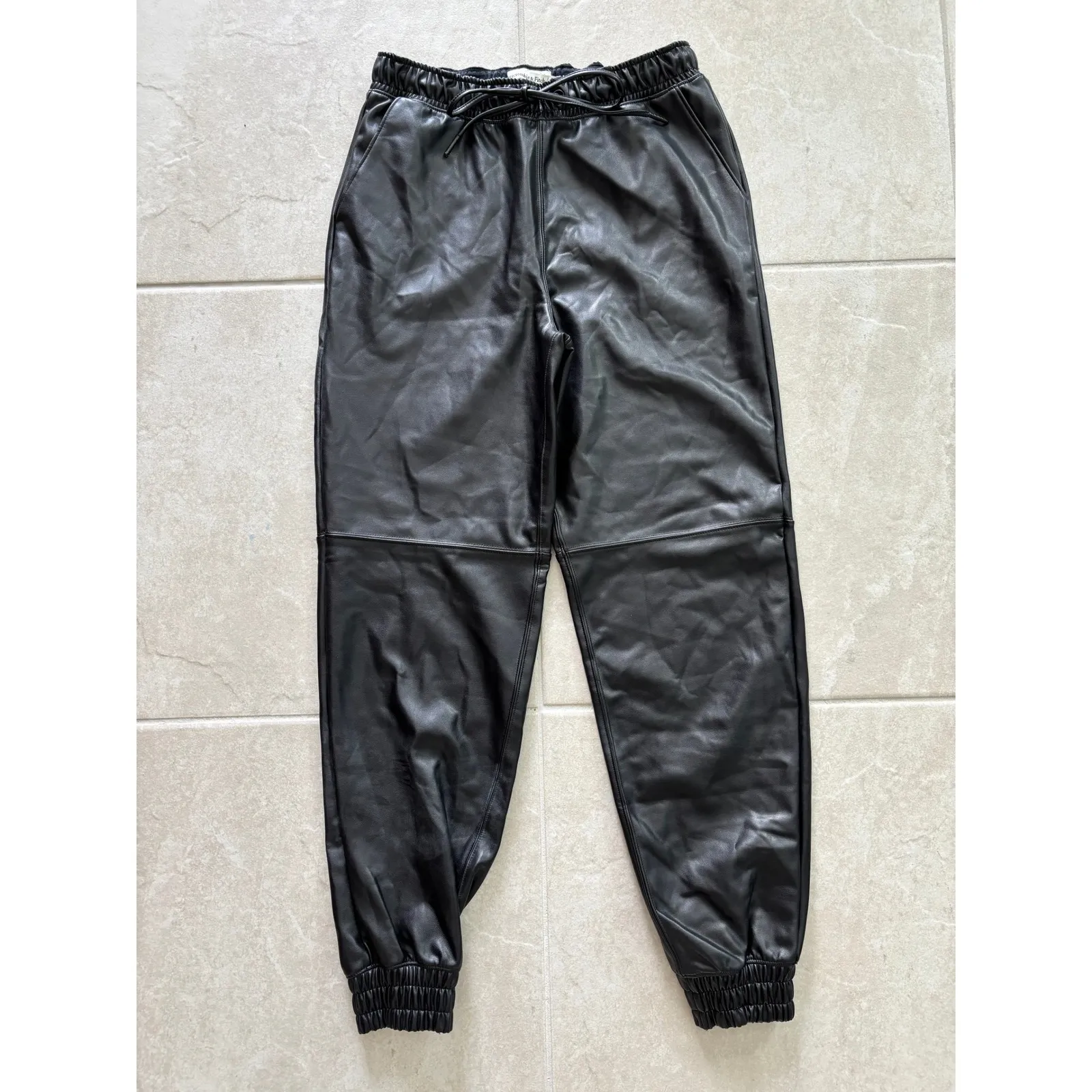 Abercrombie & Fitch Pants Womens Small Black‎ Vegan Leather Joggers Punk Grunge - Image 3