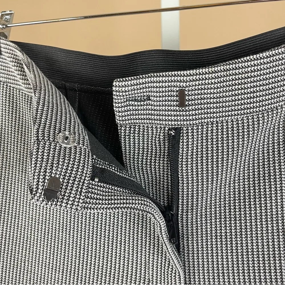 Vince Camuto Size 6 Mini Houndstooth Skinny Ankle Pants Mod Retro - Image 5