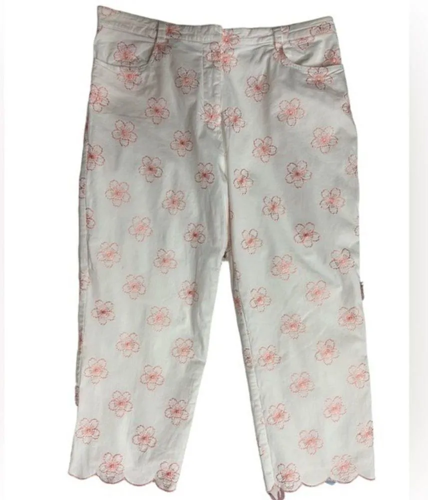Tori Richard Honolulu High Rise Floral Pink Embroider Scallop Hem Capris Size 12 - Image 4