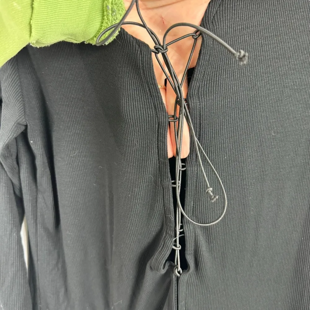 LNA Kalaya Ribbed Knit Black Long Sleeve Bodycon Lace Up Front Jumpsuit Size 1X - Image 6