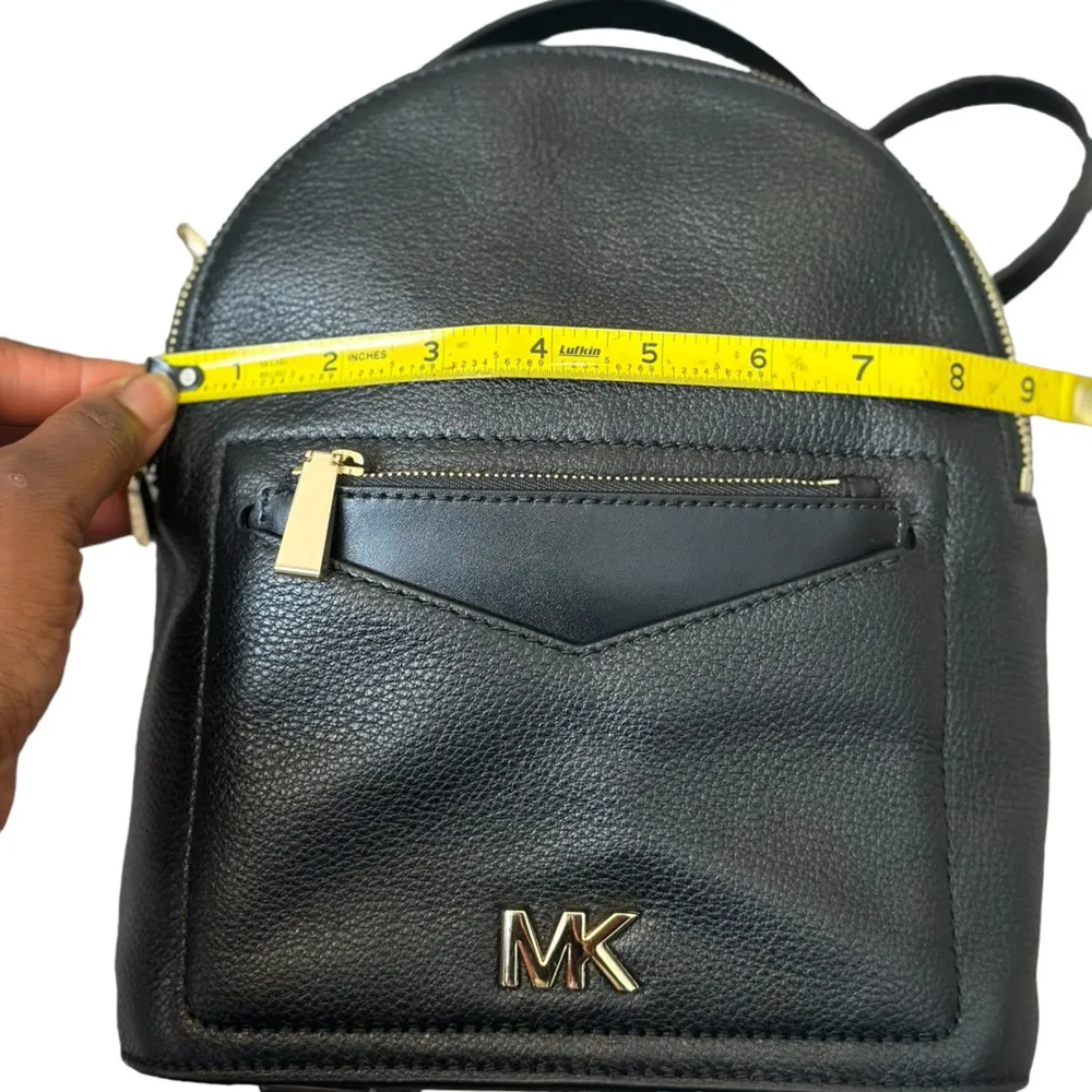 Michael Kors Small Black Leather Jessa Convertible Backpack/Crossbody - Image 8