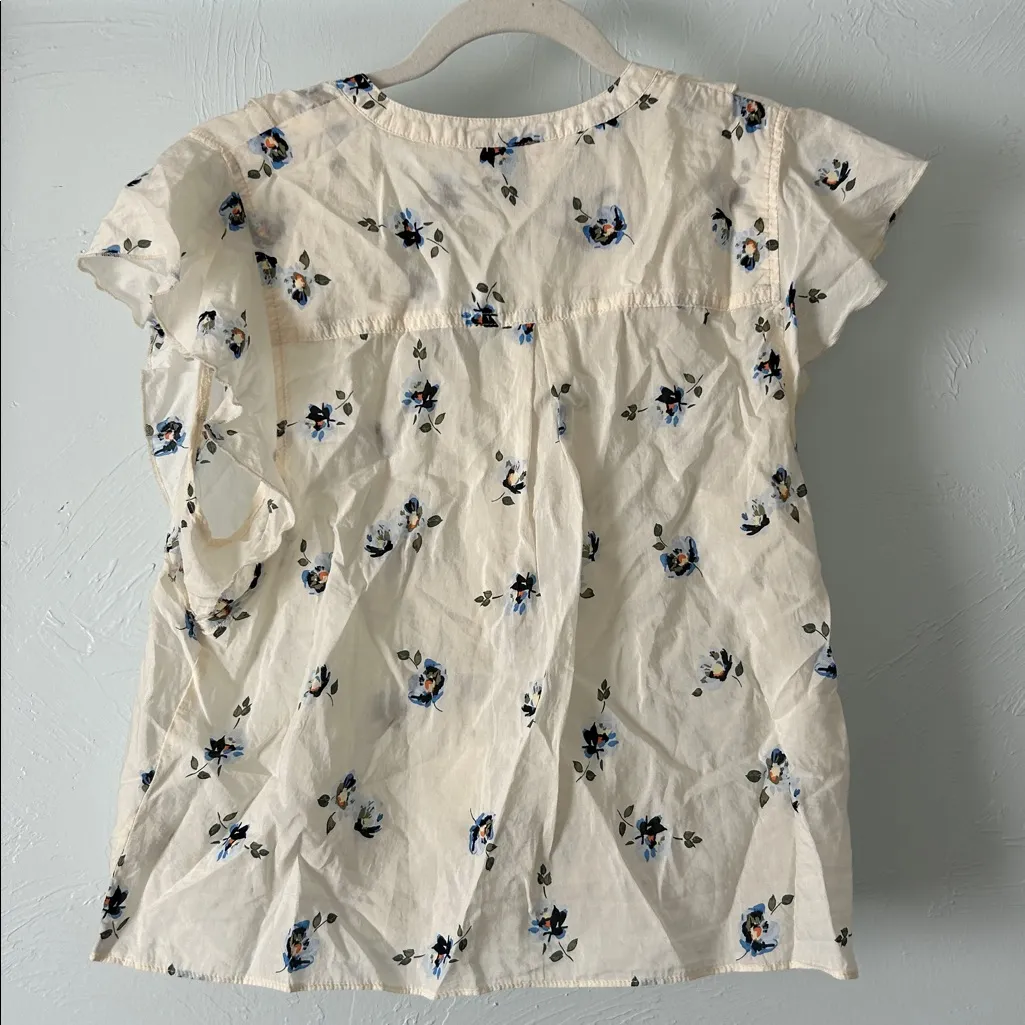 Universal Thread Cream Ruffle Floral Blouse - Image 4