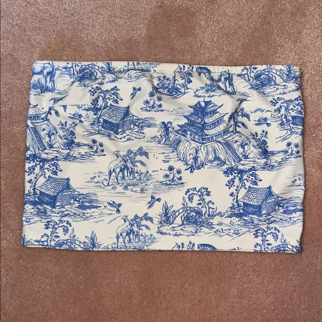 Edikted Delft Print Strapless Tube Top - Image 4