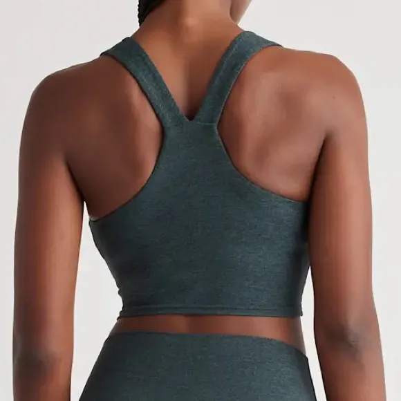 NWT Quince Women's V Neck Heather Green Sports Bra Sz M - Image 2