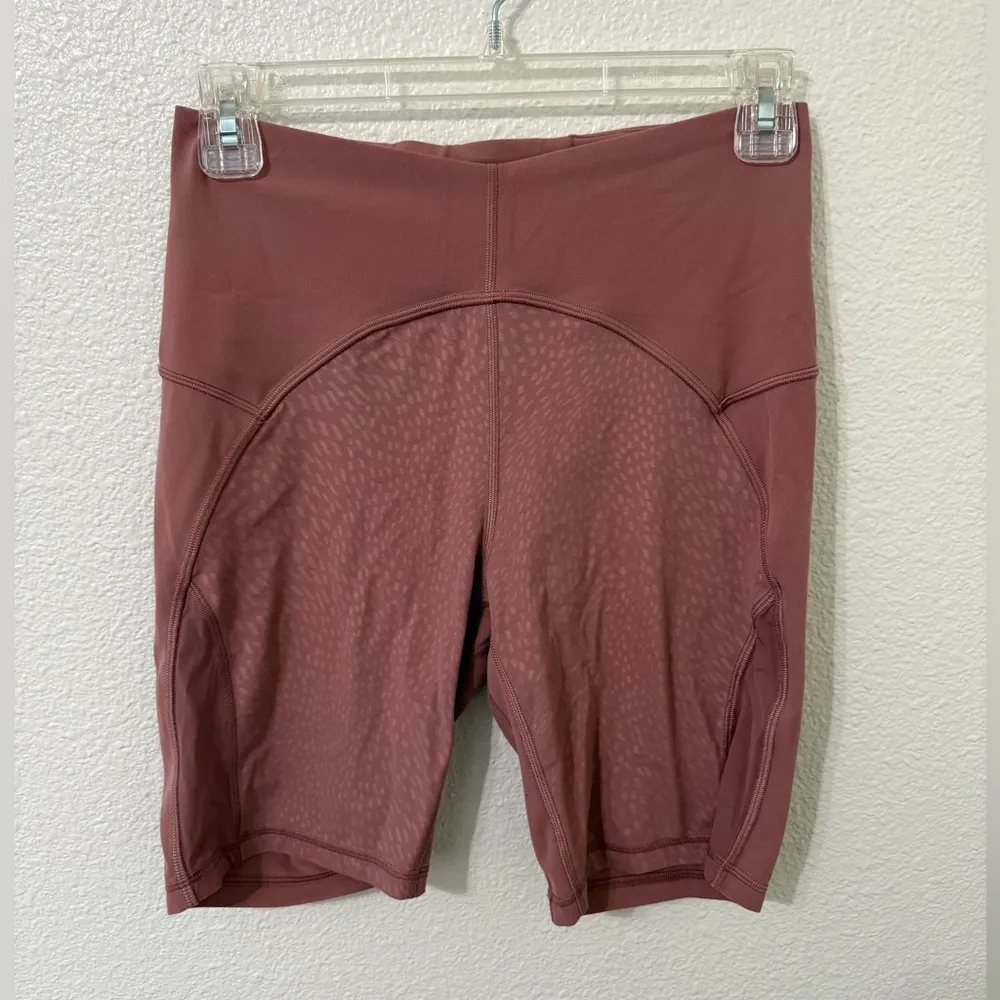 Lululemon Unlimit High Rise Short 8" *Mesh Size 8 - Image 2