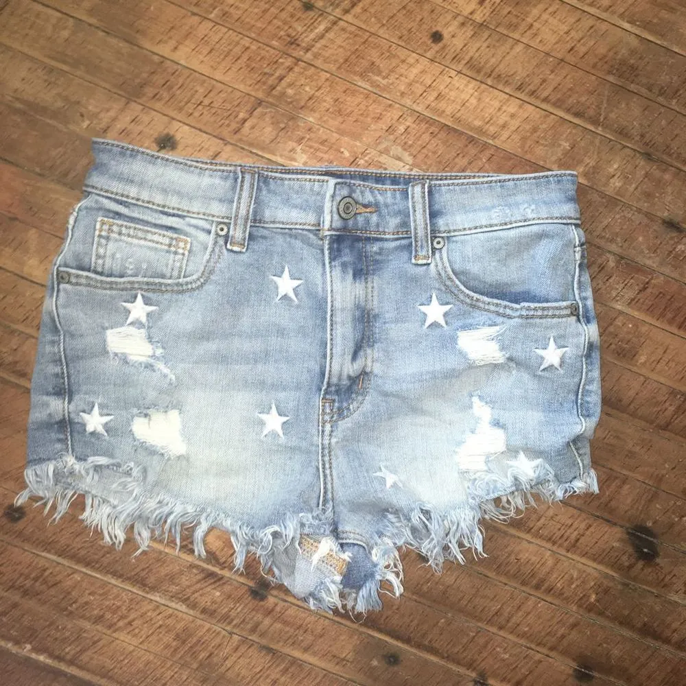 Eunina Lula stars cutoff hi-rise size 5 shorts - Image 2