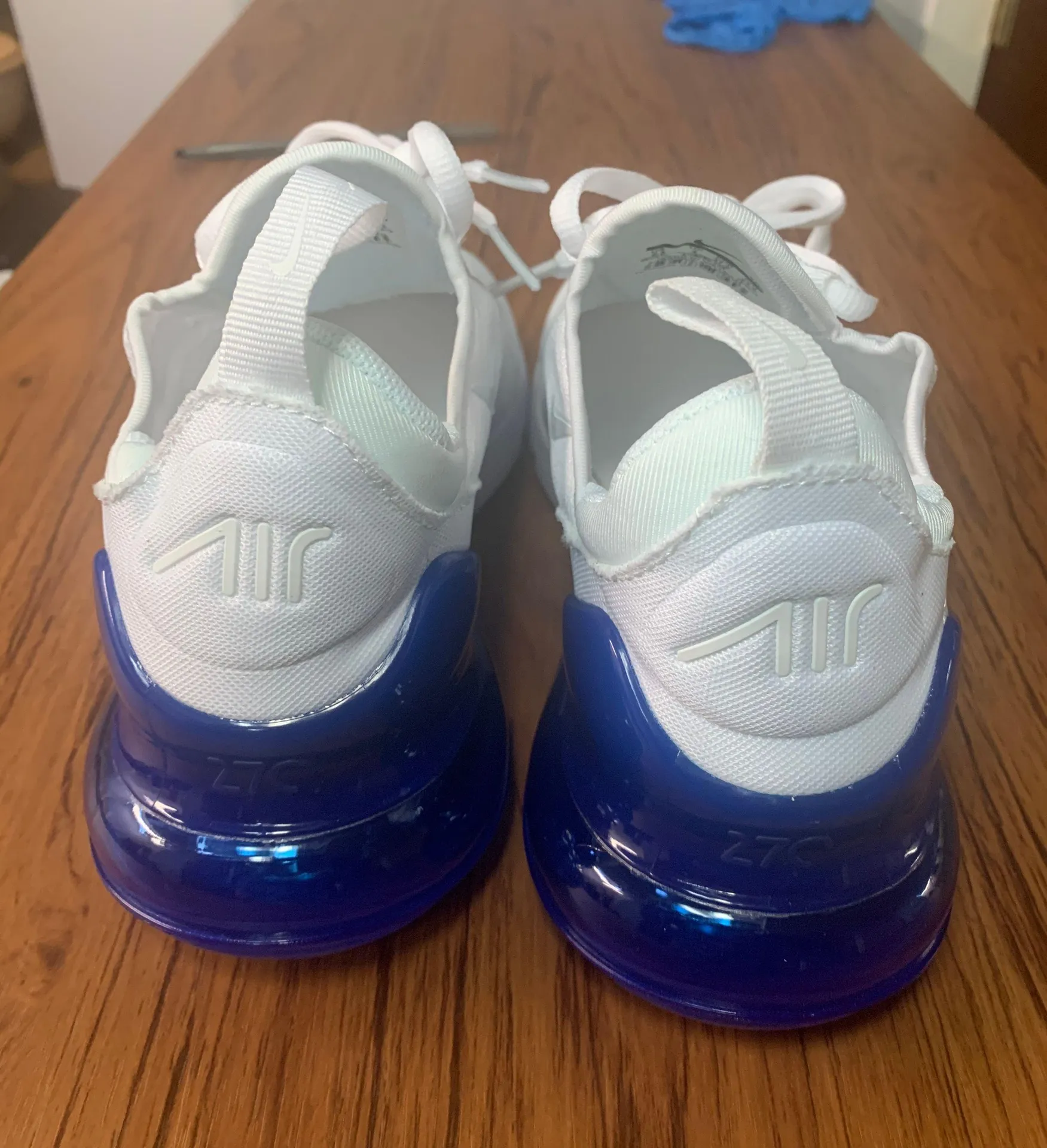 Nike Air Max 270 Shoes - Image 4