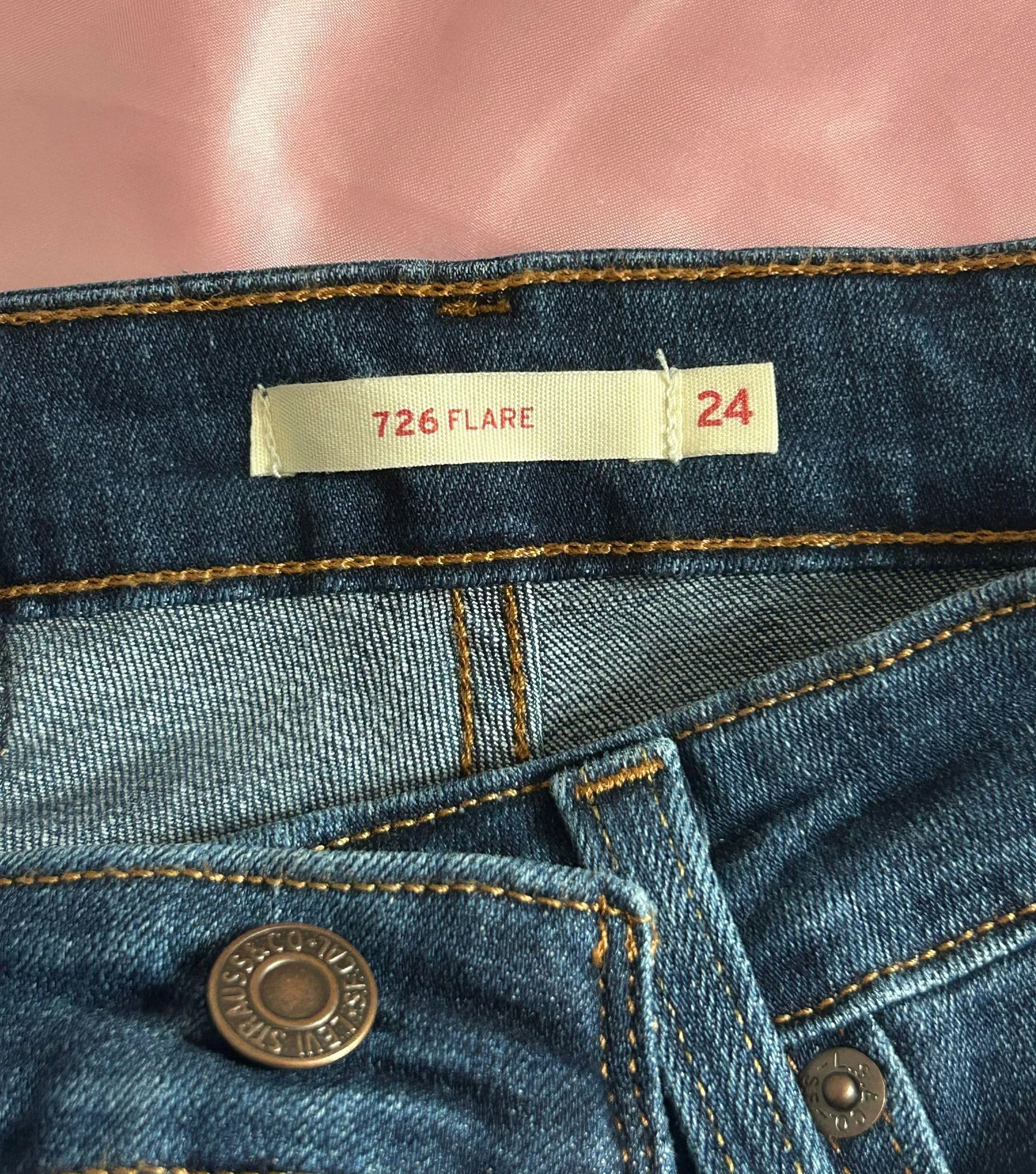 Levi’s 726 Flare Jeans - Image 4