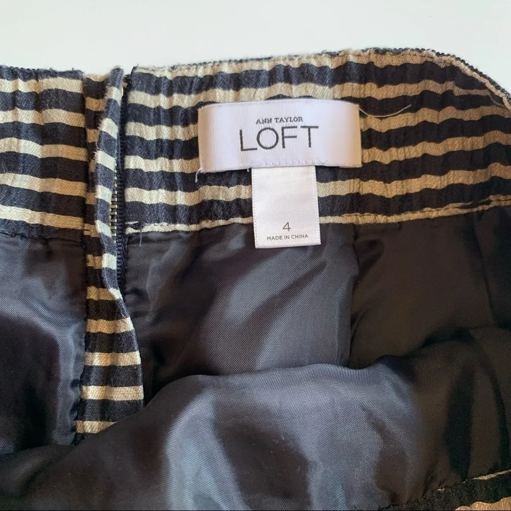 LOFT Vertical Striped Pencil Skirt Size 4 - Image 3