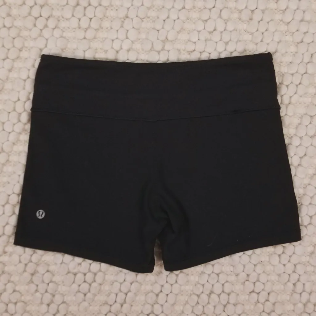 Lululemon Reverse Groove Short (Regular) Black / Midnight Iris Multi / Split Pea - Image 3
