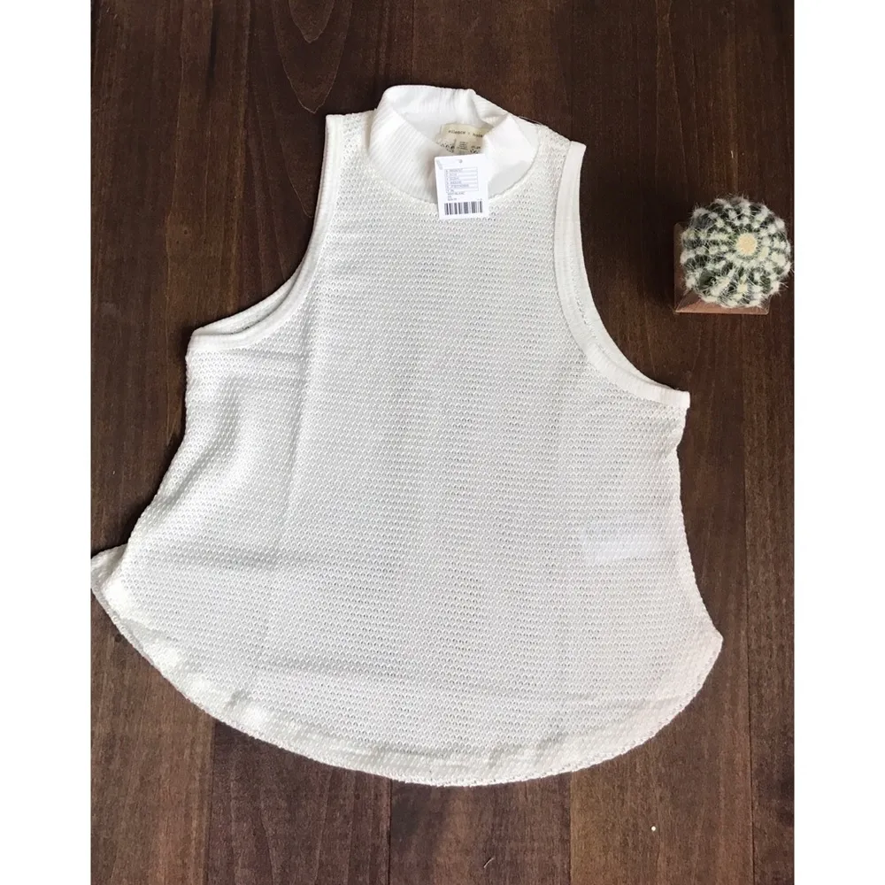 NWT Urban Outfitters Sweater Knit Mesh Tank - Image 2