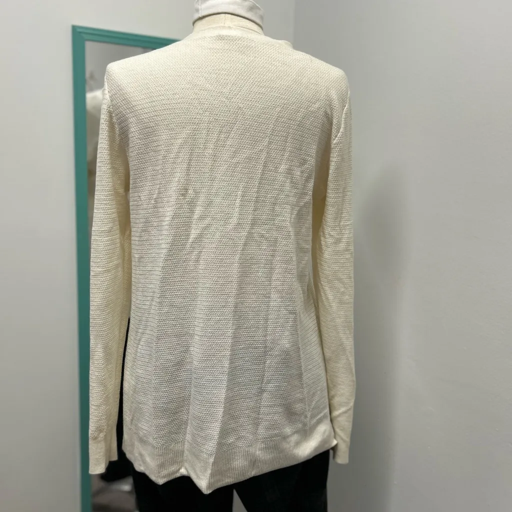 GAP Cream V-Neck Women's Superfine Merino Wool Blend Waffle Knit Sweater - Image 3
