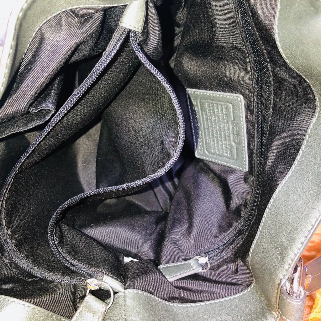 Coach F19253 Soho signature Carryall Satchel bag - Image 6