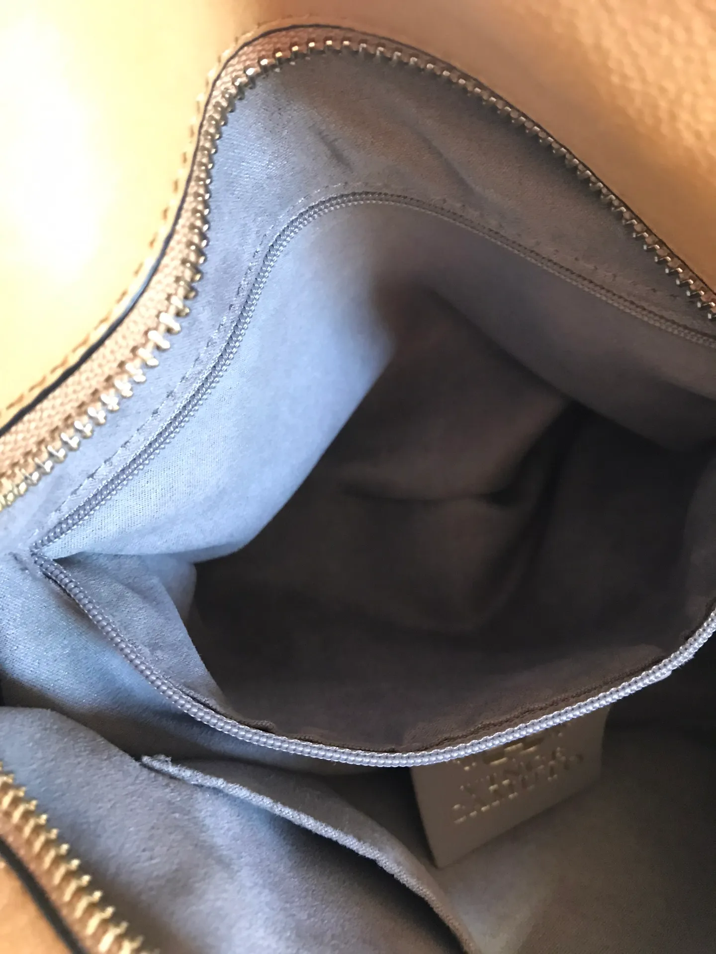 Vince Camuto Genuine leather  shoulder bag - Image 10