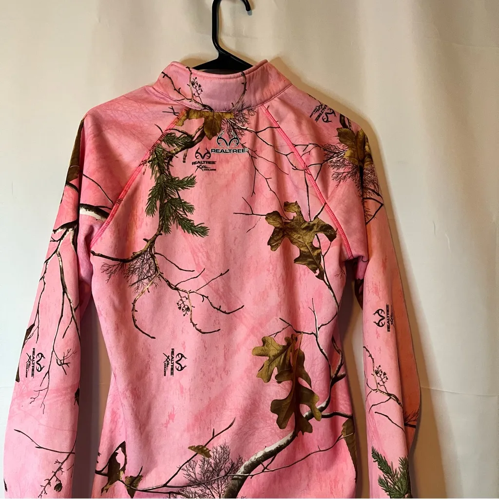 Realtree Pink Camouflage Sweatshirt - Image 3
