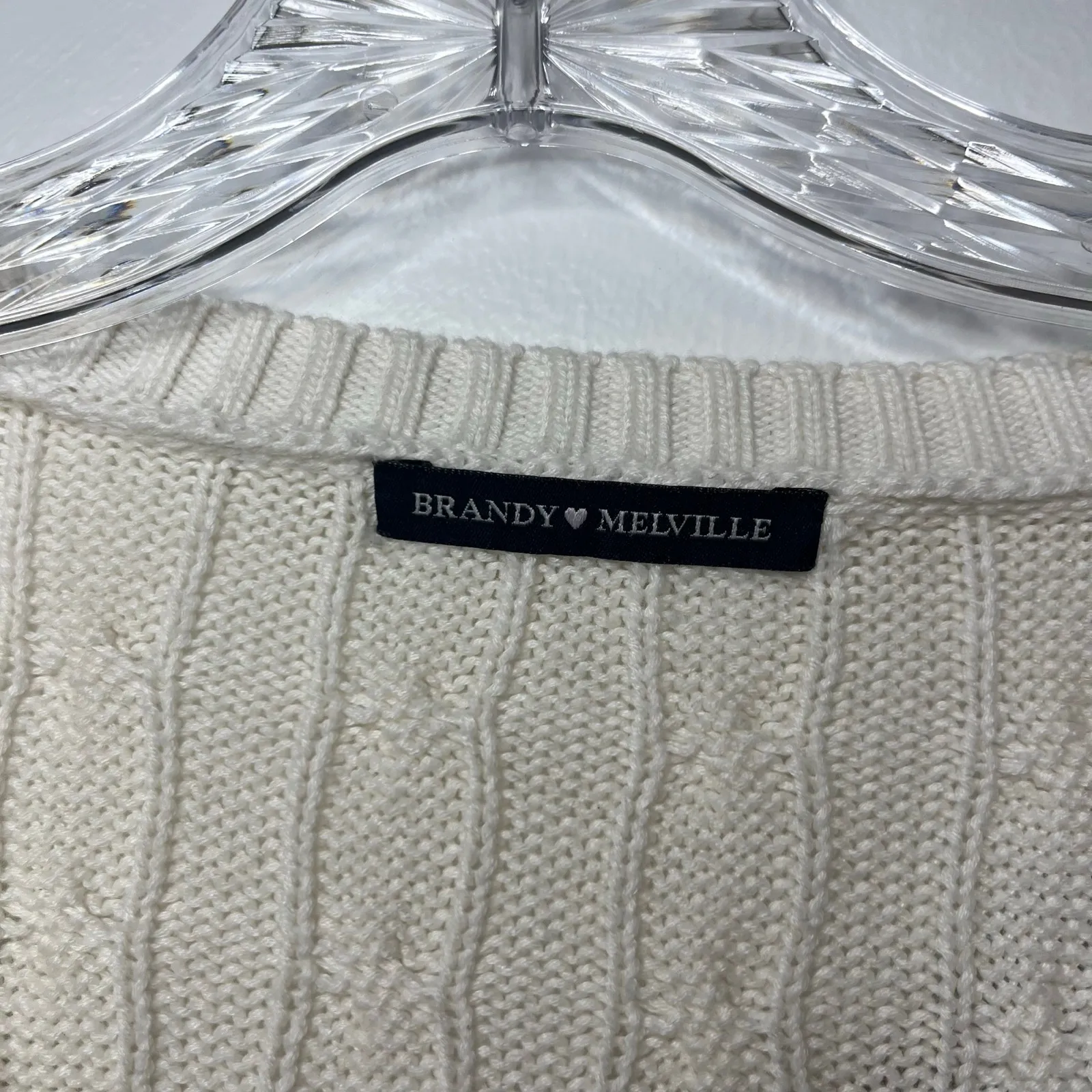 Brandy Melville Cream Cable Knit V-Neck Sweater Soft Cozy Classic Knitwear Baisc - Image 4