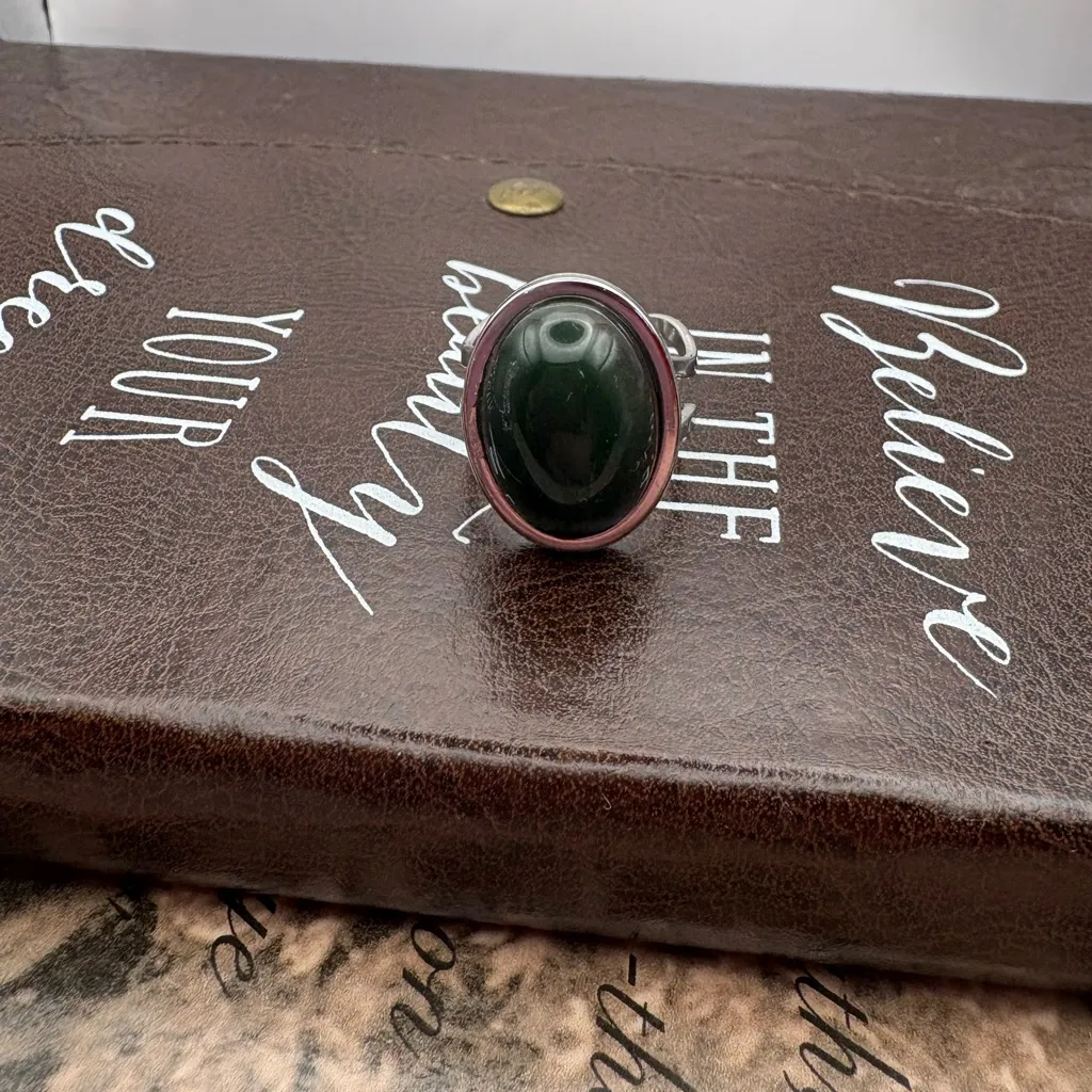 Handmade Dark Green Agate Gemstone Ring – Adjustable Stainless Steel - Image 3