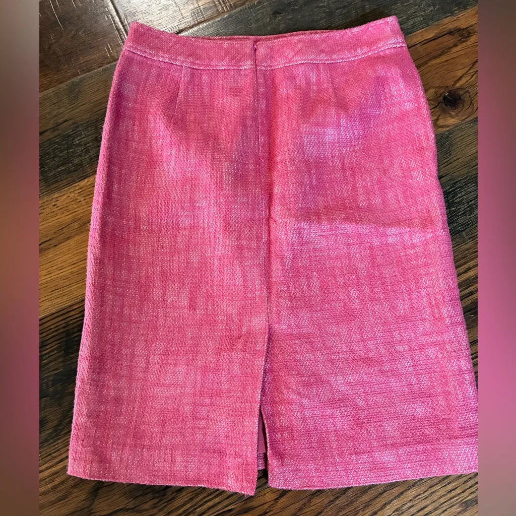 NWT Talbots Vibrant Pink Pencil Skirt - Image 3