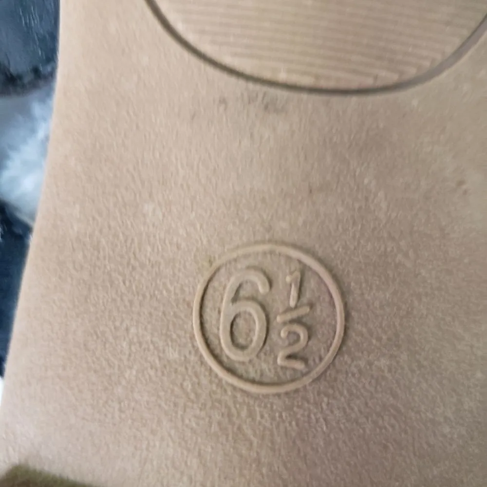 Mossimo Sandals Size 6.5 - Image 7