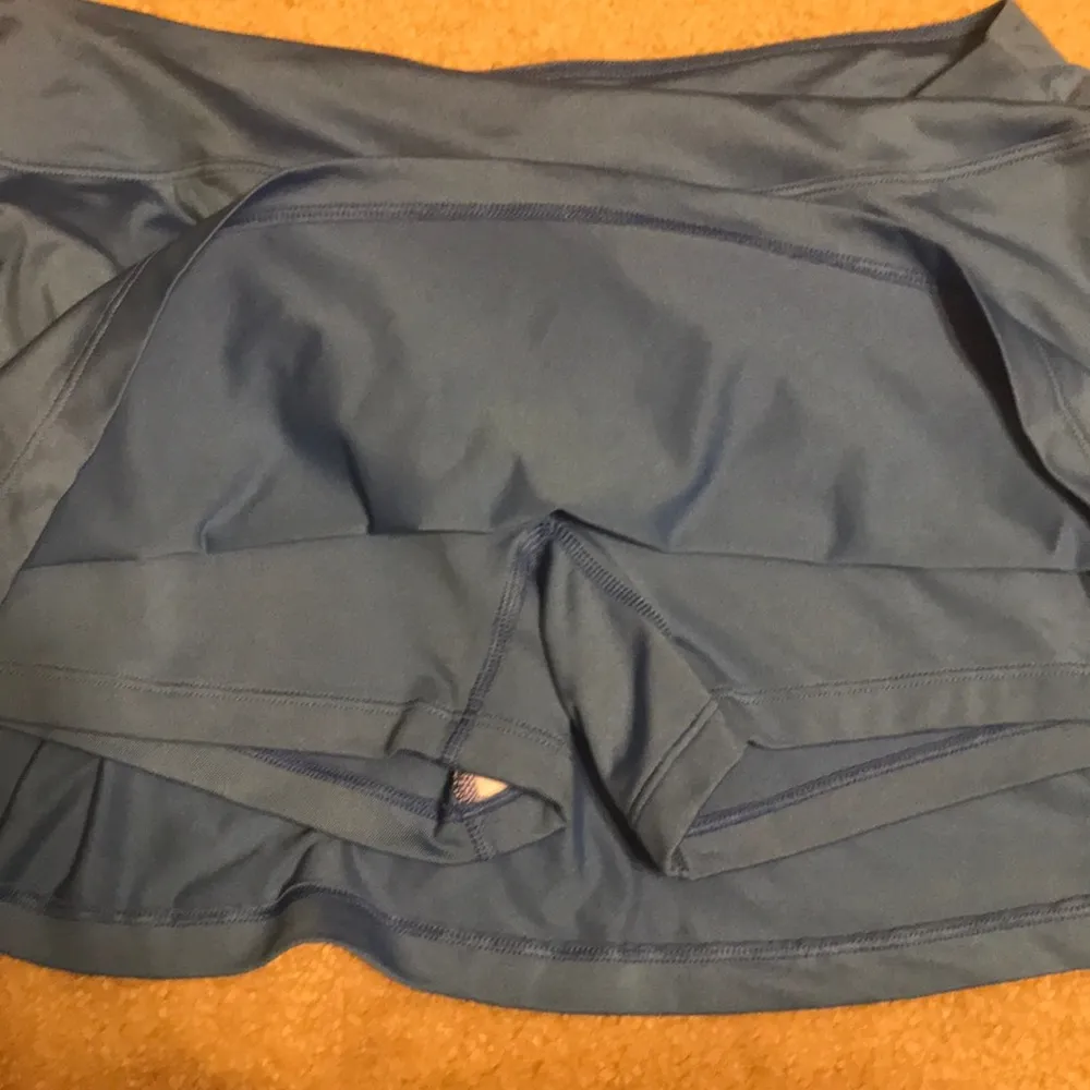 Women’s light blue Nike athletic tennis skort - Image 4