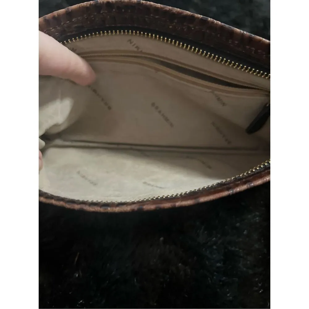 Brahmin Clutch Wristlet Black Leather Black Gold purse bag - Image 4