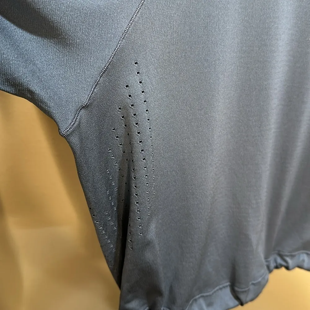 large crop long sleeve seamless tee - Image 5