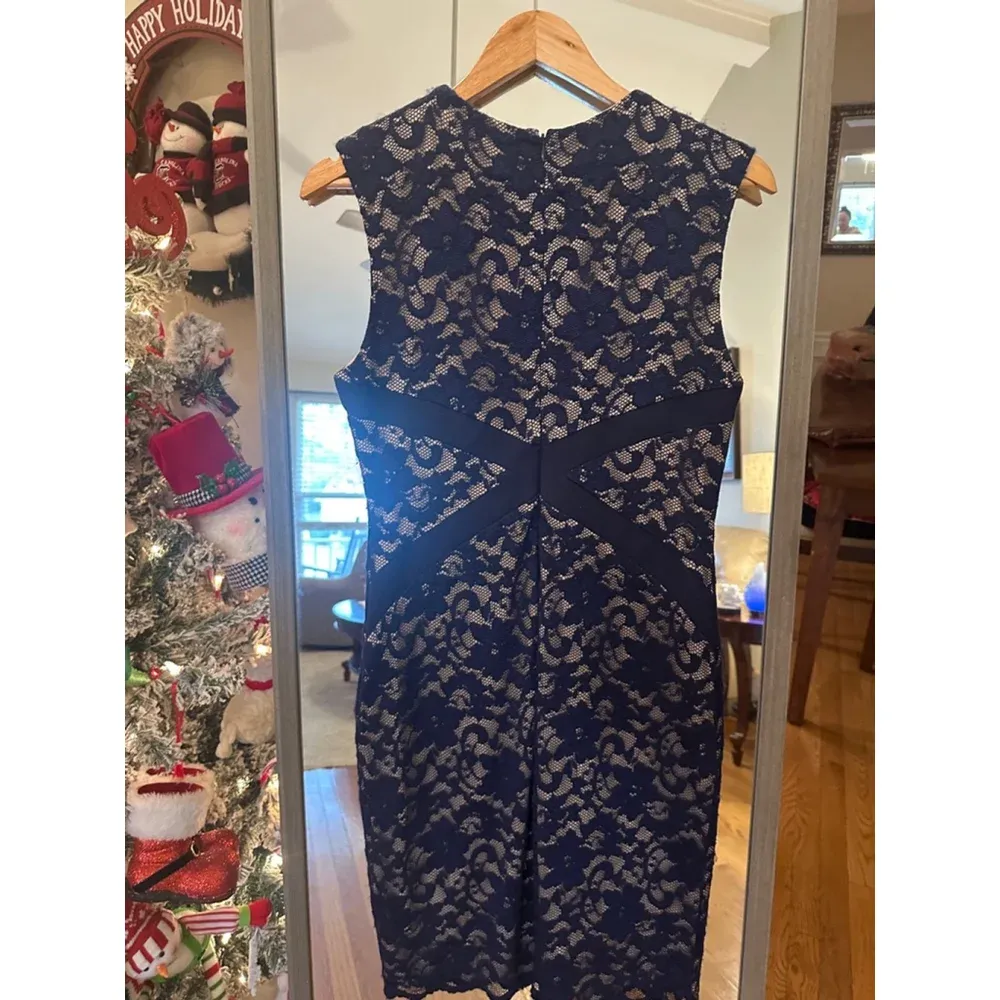 Women's Belle Badgley Mischka Lace Dress, Size Small‎ Blue - Image 6