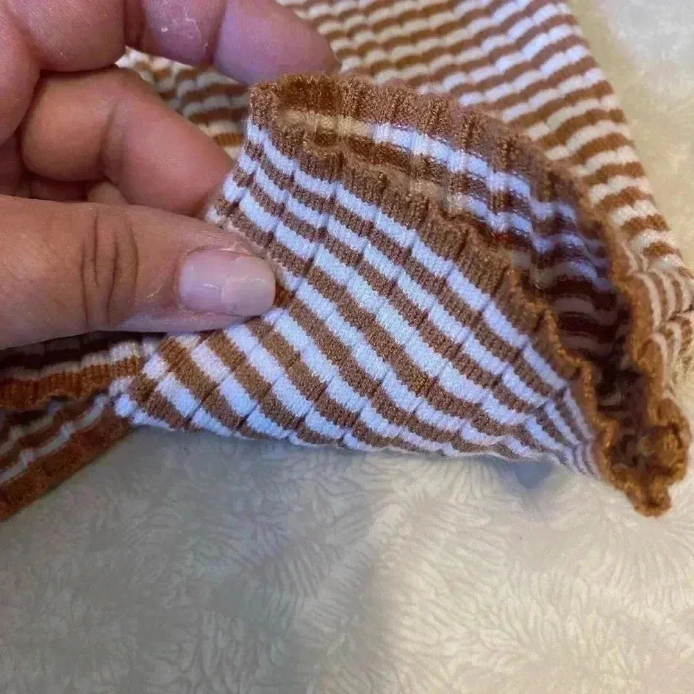 La Hearts Cropped long sleeve striped knit oversized cream burnt‎ orange sweater - Image 6